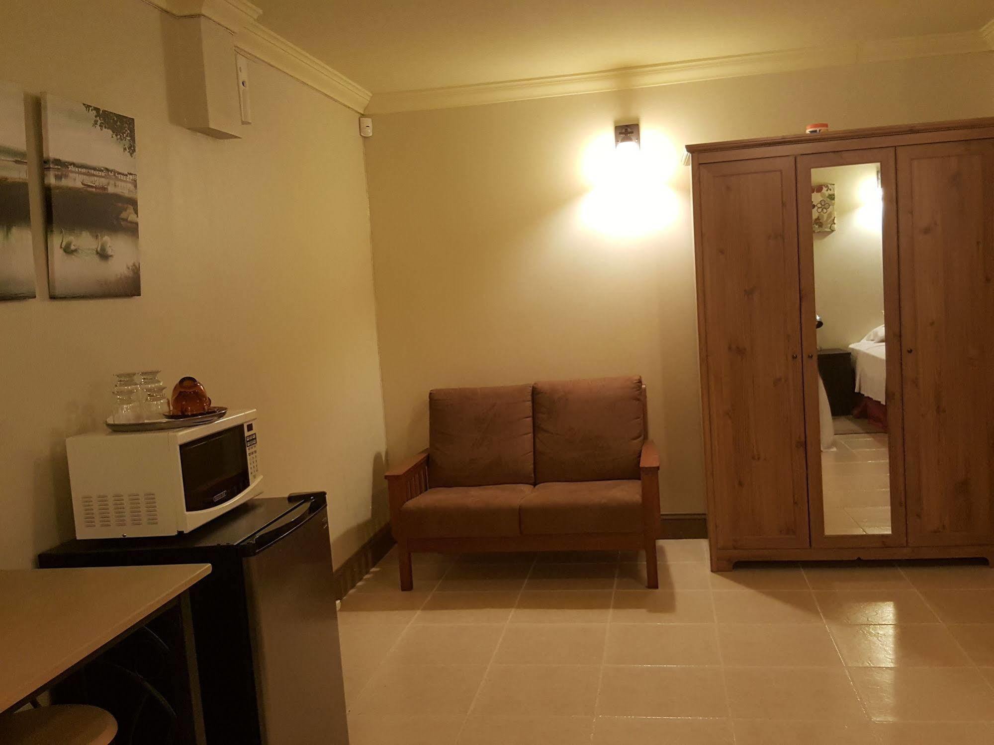 Savannah Maison Guest House Port of Spain Exterior photo